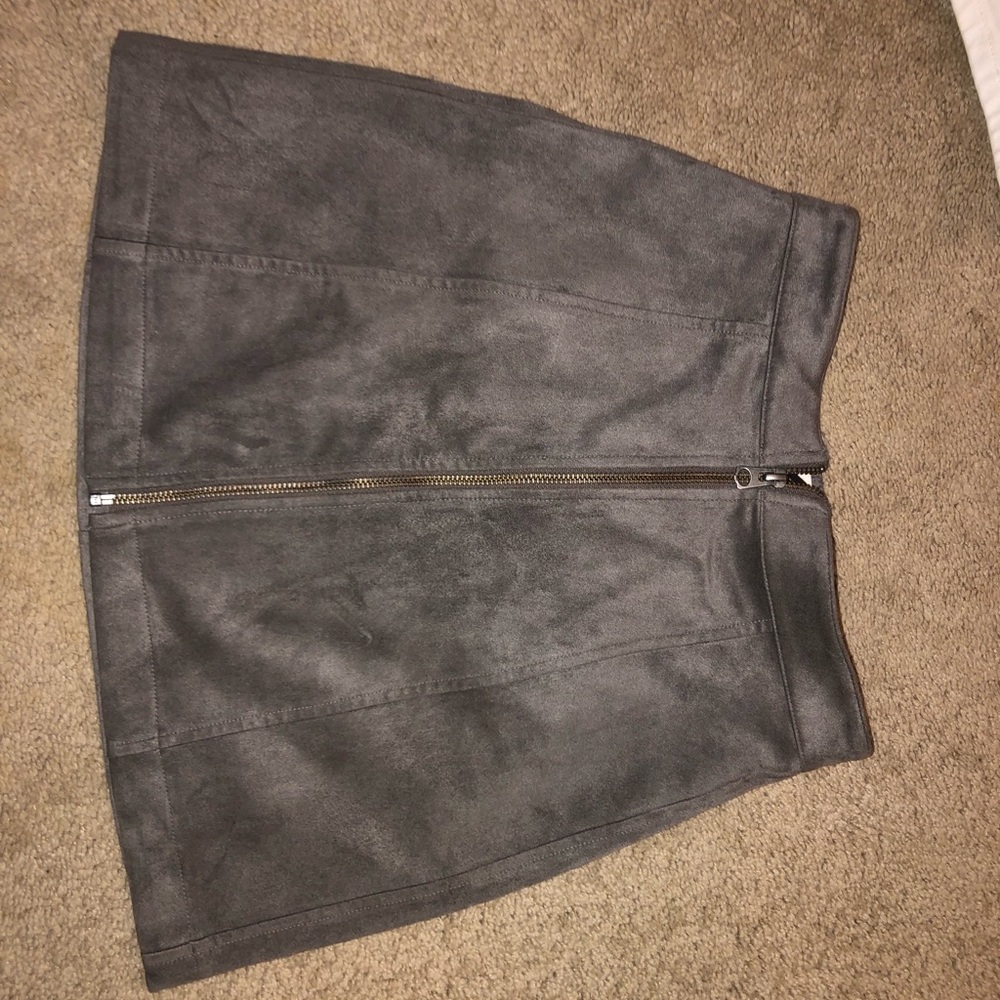 suede mini zip-up skirt